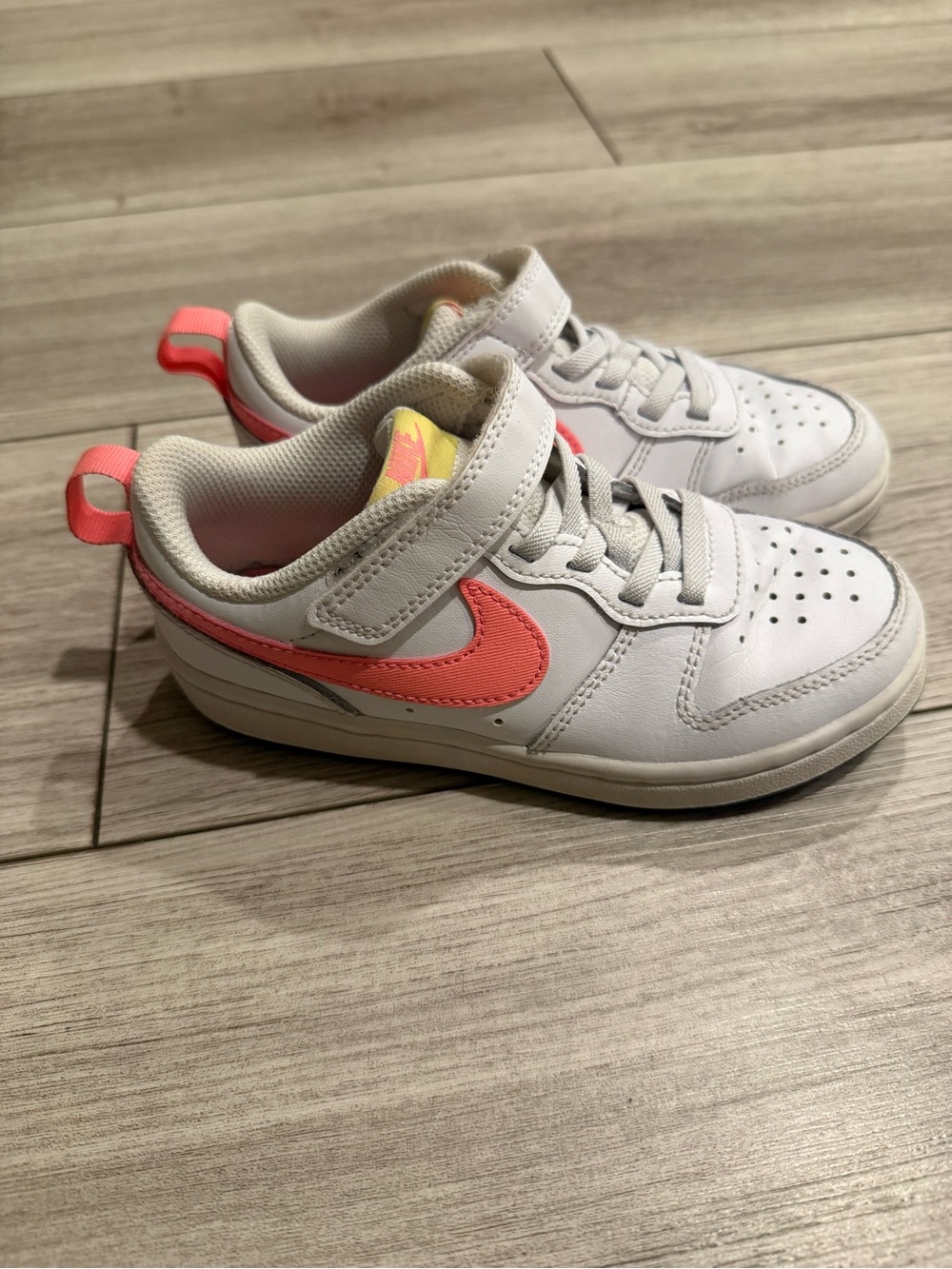 Nike Court Borough Low 2 Girls White and Pink Size 12